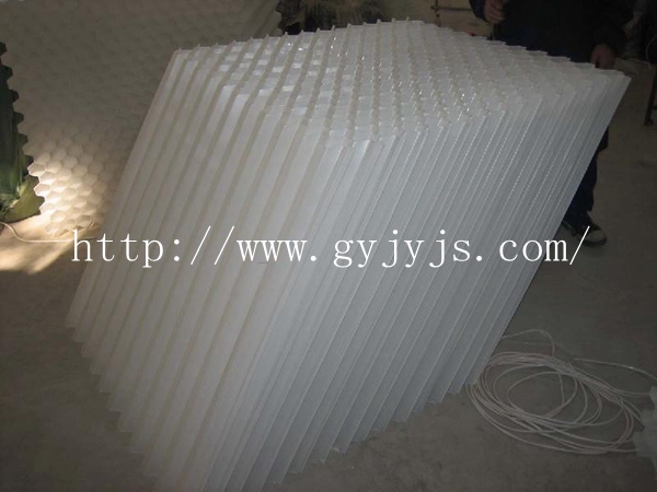 б������