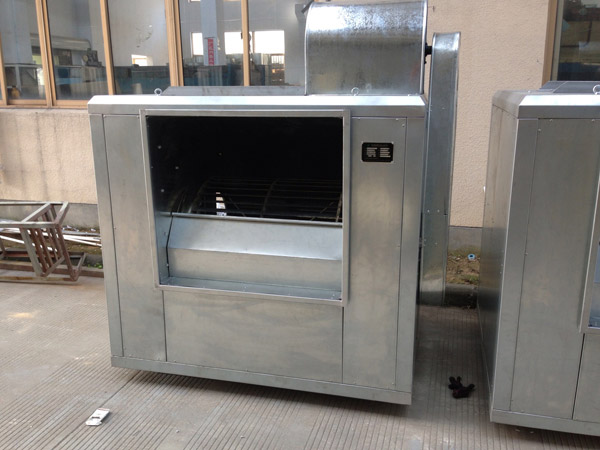 �R��ɽؓ���L�C����